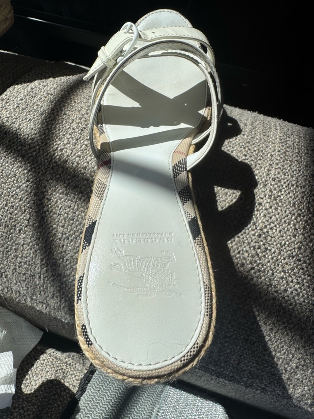 Burberry White Espadrille Wedge Sandals - Size EU 40 - Picture 13 of 14